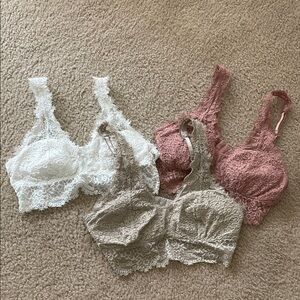 Aerie Bundle of 3 Eyelash Lace Padded Plunge Bralettes Sz:M